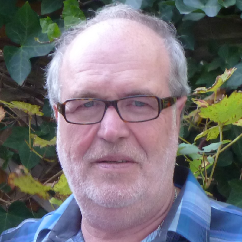  Hans-Jrgen Wallau
